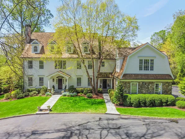 3 Plunkett Place, Westport, CT 06880