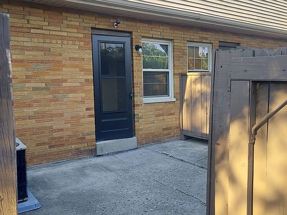 2nd image of 3044 Morsetown Ct S