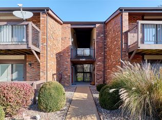 6816 Cottage Grove Ln APT C, Saint Louis, MO 63129