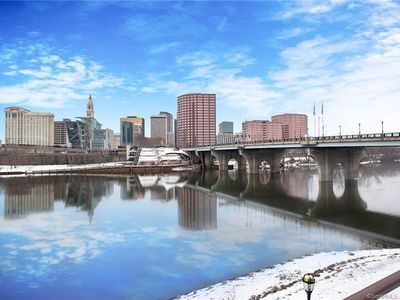 235 E River Dr APT 604, East Hartford, CT, 06108