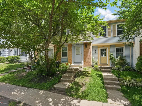 8706 Pinnacle Rock Ct, Lorton, VA 22079