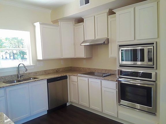 5th image of 3855 Springton Cv