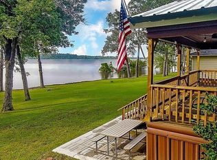 199 Paradise Dr, Zavalla, TX 75980