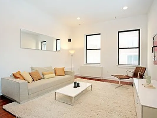 Rented by Corcoran | media 14