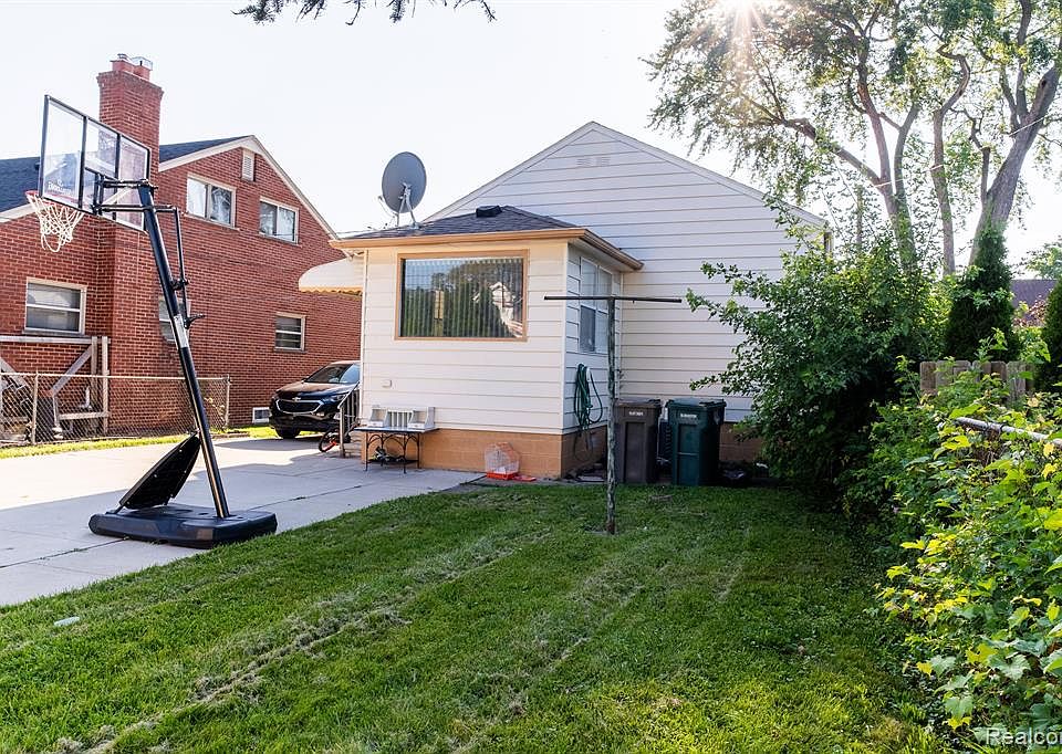 7316 Anthony St, Dearborn, MI 48126 MLS 20230071269 Zillow