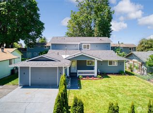 27025 14th Ave S, Des Moines, WA 98198