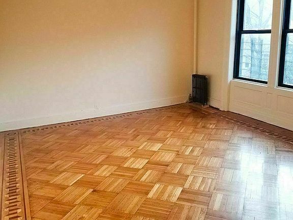 2nd image of 463 E 23rd St APT 2E