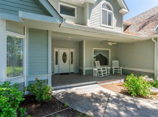 1451 Knob Hill Rd, Ukiah, CA 95482