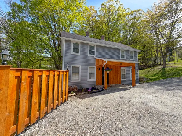 18 Blandford Hill Rd, Huntington, MA 01050