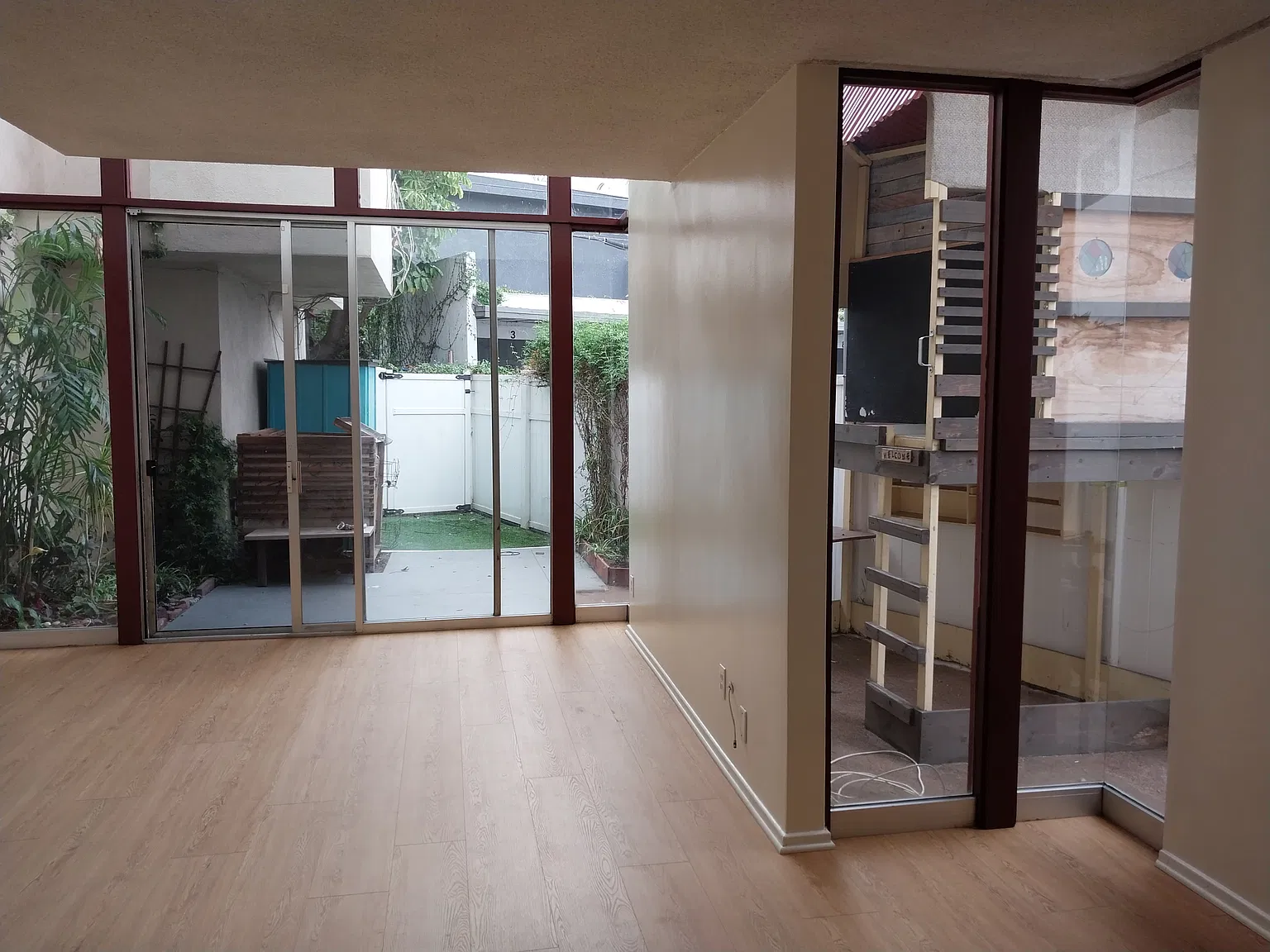 2 bed, 1.5 bath, 1150 sqft, $3,200 — Photo 4