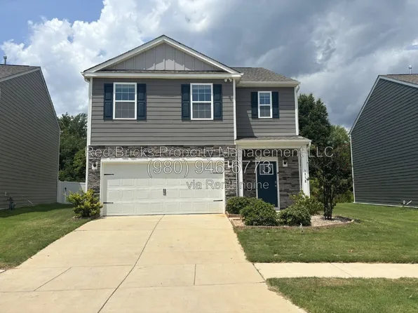 1838 Vanderlyn St, Monroe, NC 28112