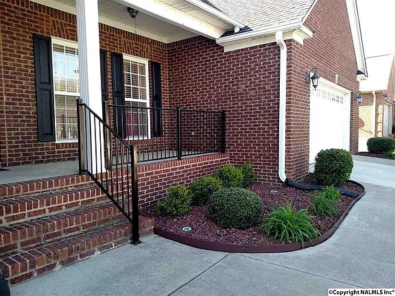 2nd image of 905 Anna Cir