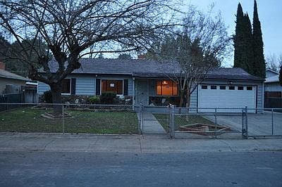 1st image of 2085 La Jolla Dr
