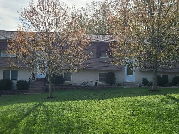 8571-73 Kirsch Rd, Erie, PA 16510