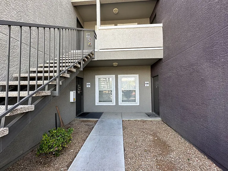 9620 W Russell Rd #1130 — Photo 1