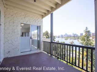 487 Merritt Ave #B, Oakland, CA 94610