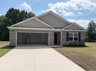 65 Clearwater Dr, Brookland, AR 72417