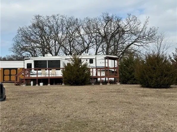1505 Cherokee Trl, Muldrow, OK 74948