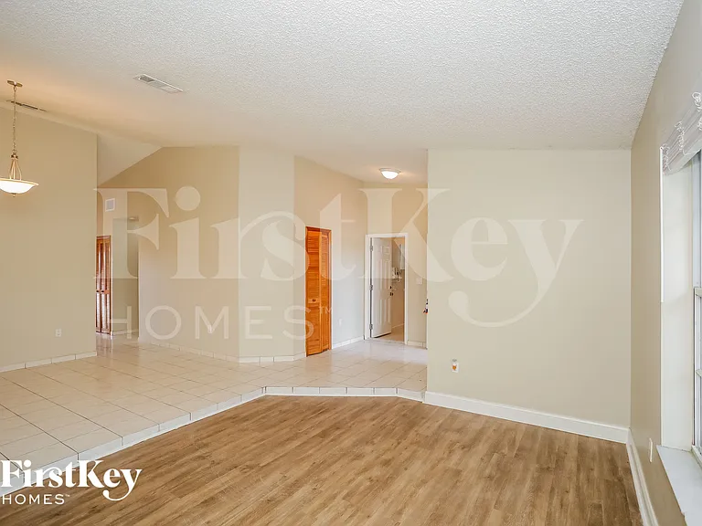14979 SW 63rd St — Photo 3