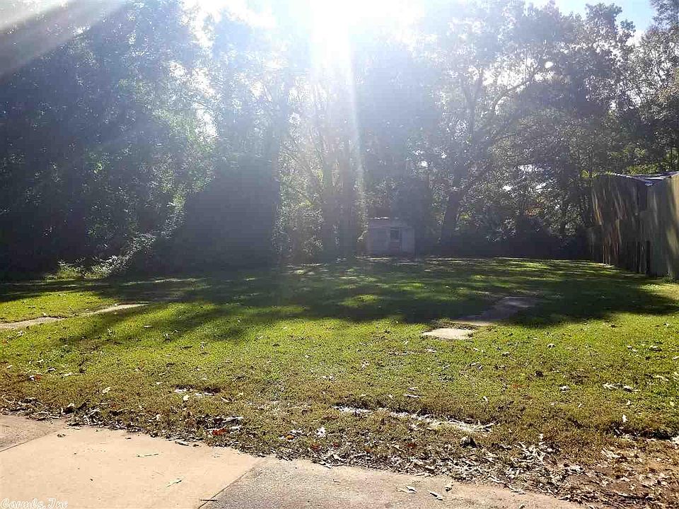 2nd image of 5800 Wormack St
