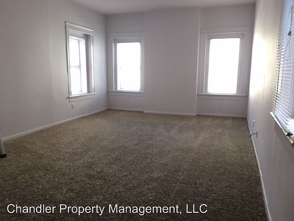 4th image of 701 Stockley Gdns APT 4