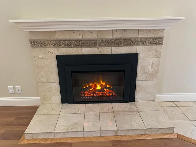 1137 Apache St — Photo 3