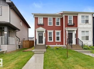 2147 Maple Rd NW, Edmonton, AB T6T2L6