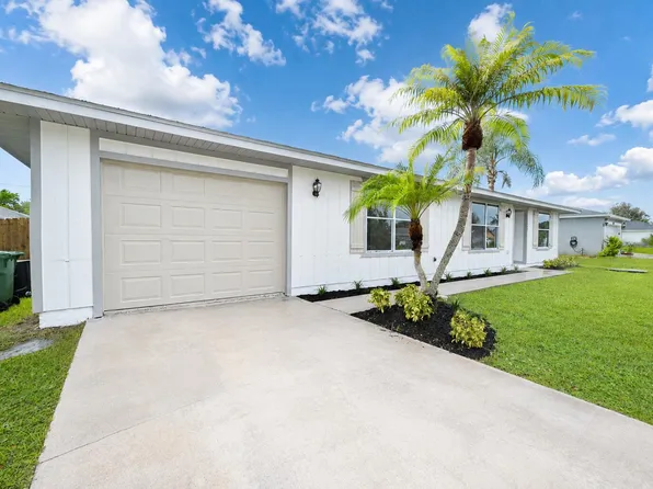 2068 SW Morelia Lane, Port St Lucie, FL 34953
