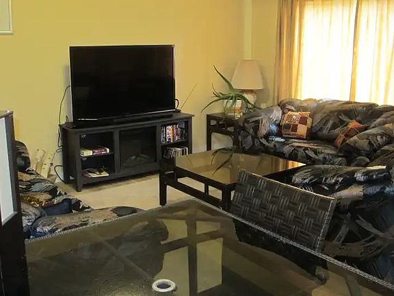2nd image of 103 Rocky Ridge Dr NW #1A