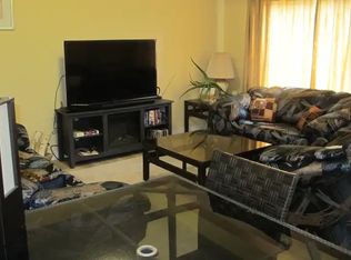 103 Rocky Ridge Dr NW #1A, Calgary, AB T3G4E6