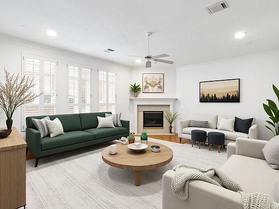 2nd image of 5913 Dolores St APT B