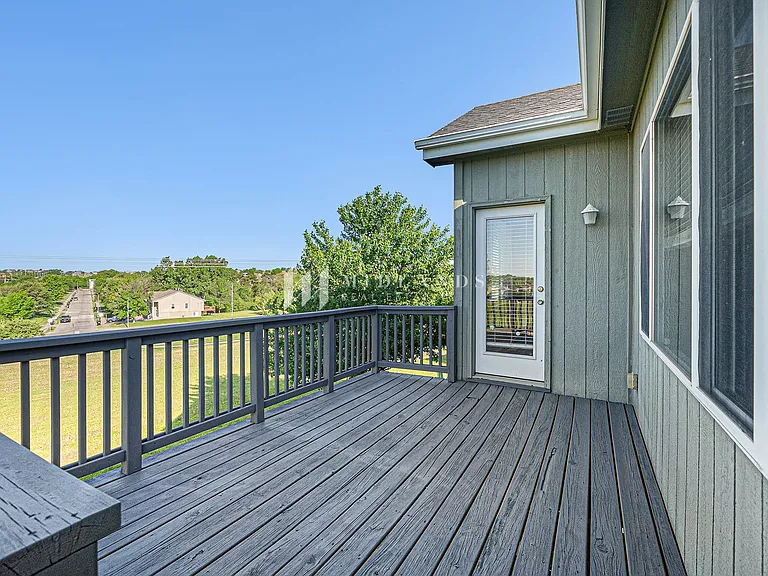 6738 S 188th Ave — Photo 15