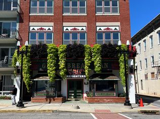 28 W Main St APT 2, Mechanicsburg, PA
