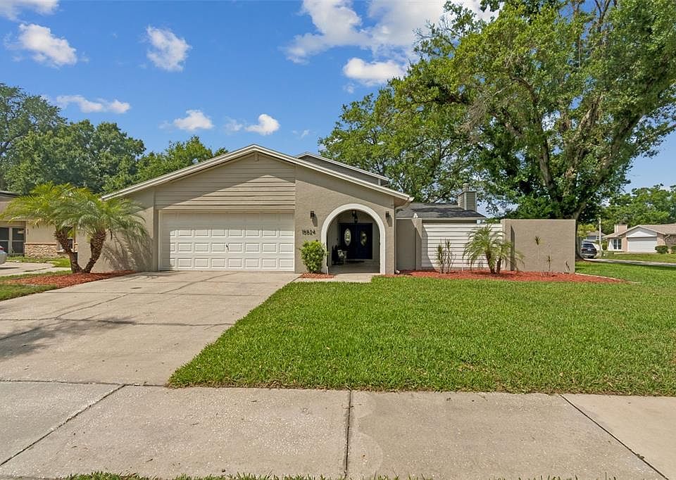 1st image of 15824 KNOLLVIEW DRIVE