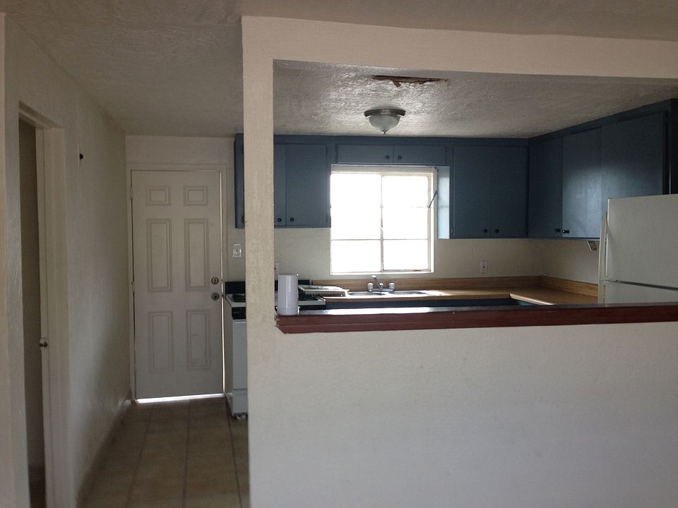 1st image of 1302 W Ironwood Dr
