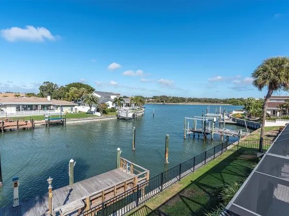 4935 62nd Ave S, Saint Petersburg, FL 33715