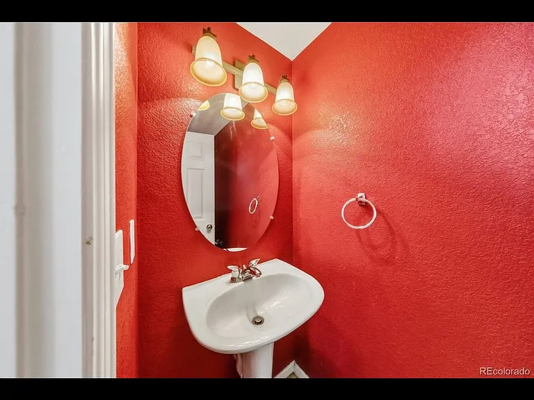 7777 E 23rd Ave #101 — Photo 22