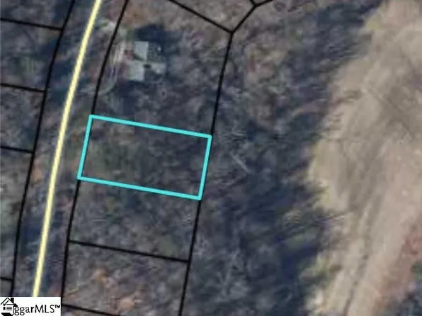 318 Chickasaw Dr, Westminster, SC 29693