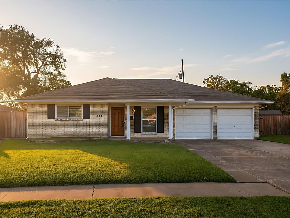 1st image of 402 Fintona Way