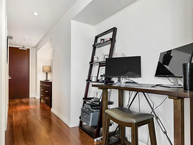 10700 NE 4th St #1808 — Photo 2