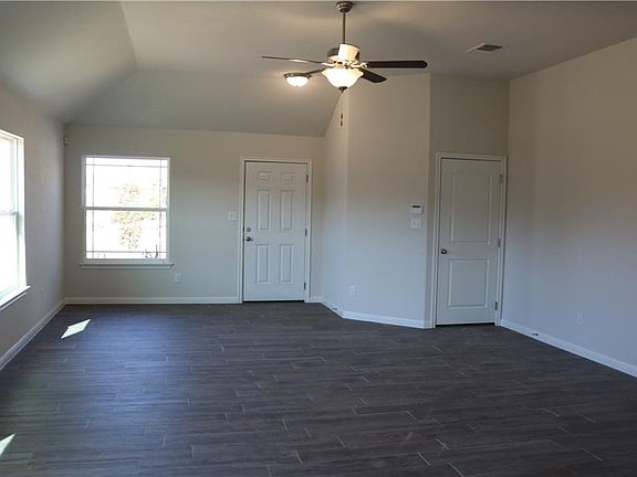 4th image of 5659 Sabbia Dr