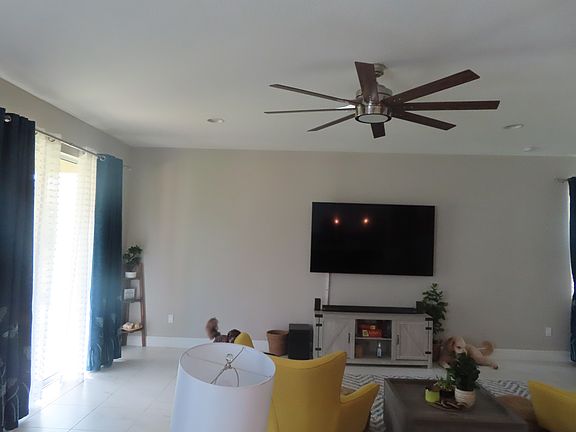 3rd image of 1621 NW Cataluna Cir