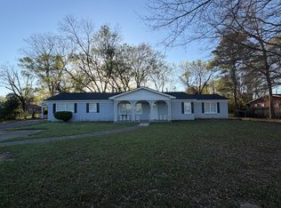1420 9th St S, Columbus, MS 39701