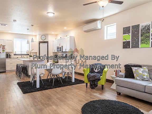 3rd image of 2345 Aspen Grv