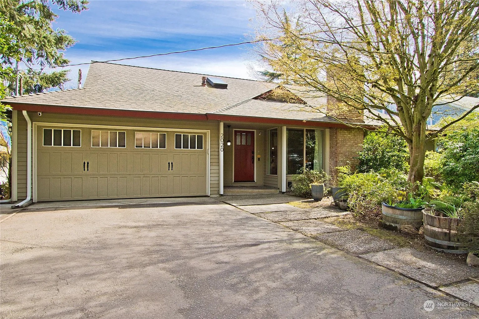 2020 164th Avenue NE photo 1