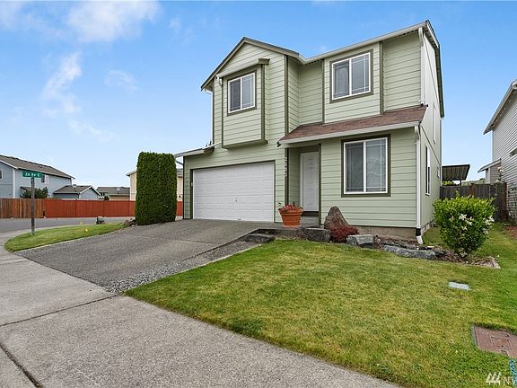 2nd image of 2603 186th St E