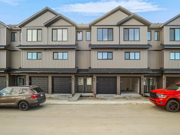 1009 Cy Becker Rd NW #43, Edmonton, AB T5Y 4A3