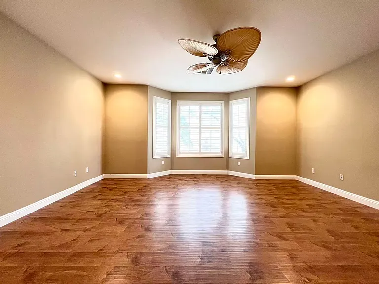 674 Fynn Valley Dr — Photo 18