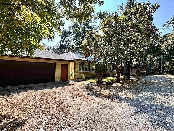 2nd image of 135 Tatia Dr