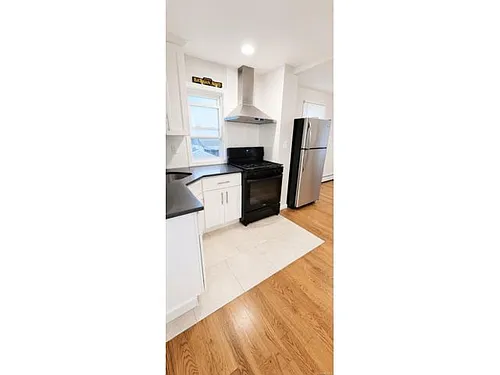 24738 88th Dr Photo 1
